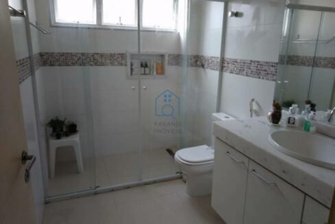 FI5895004