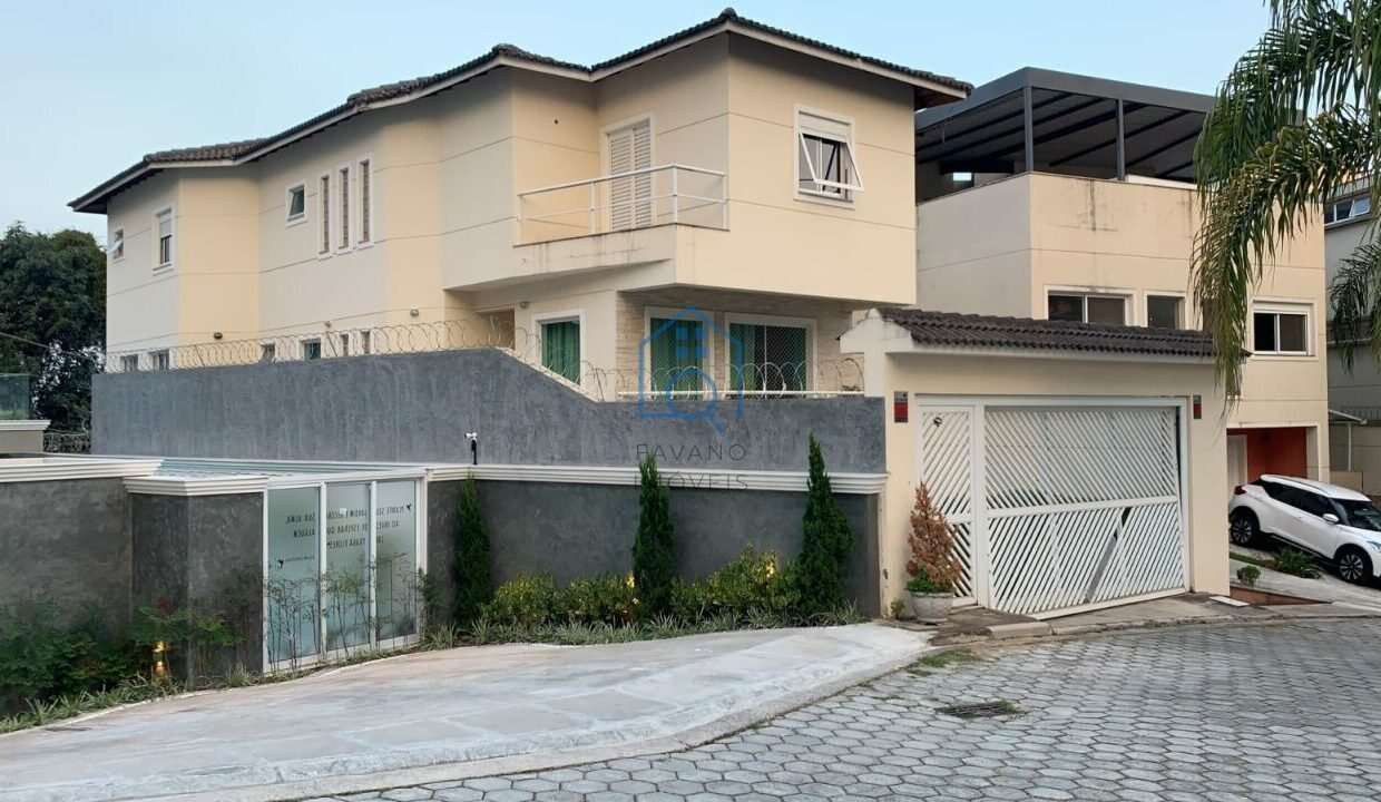 FI8214011
