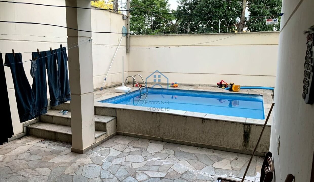 FI8214021