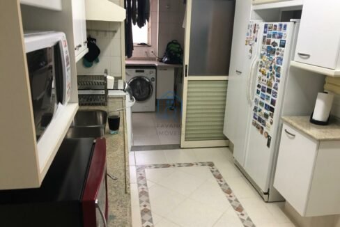 FI8219012