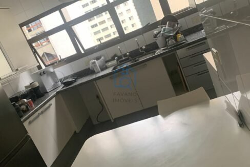 FI8231005