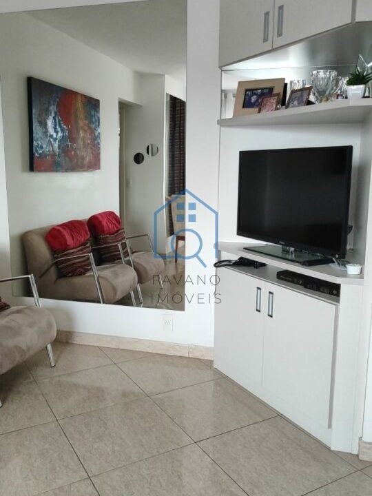 FI8303007