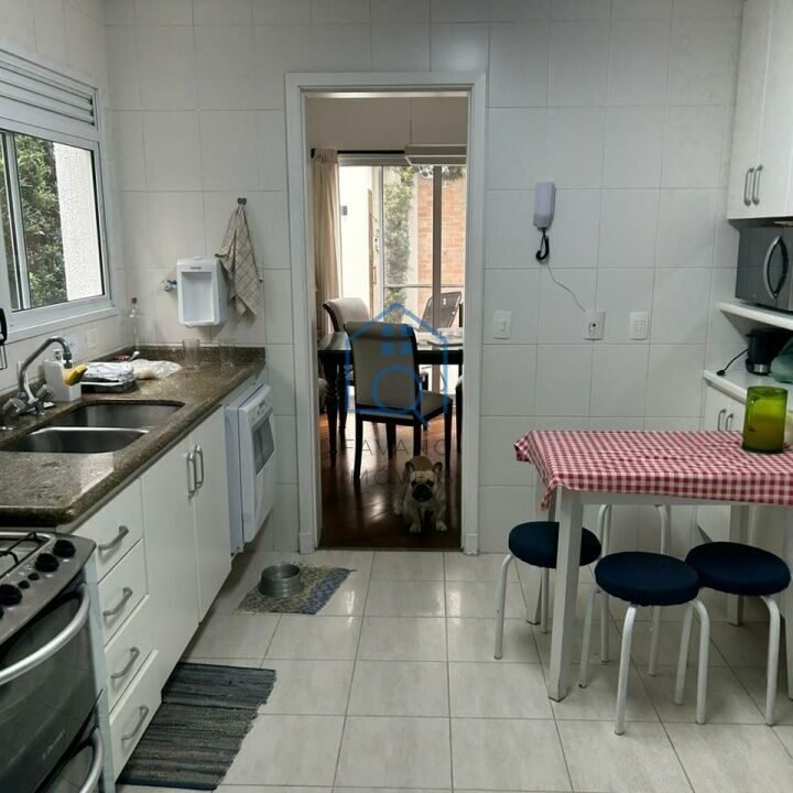 FI8669005