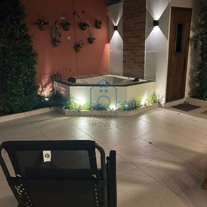 FI8669017