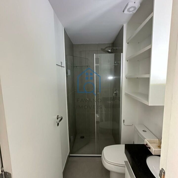 FI8680005