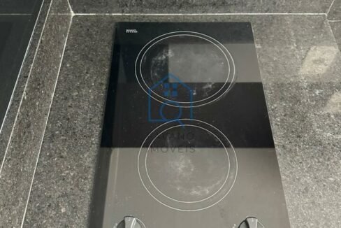 FI8680011