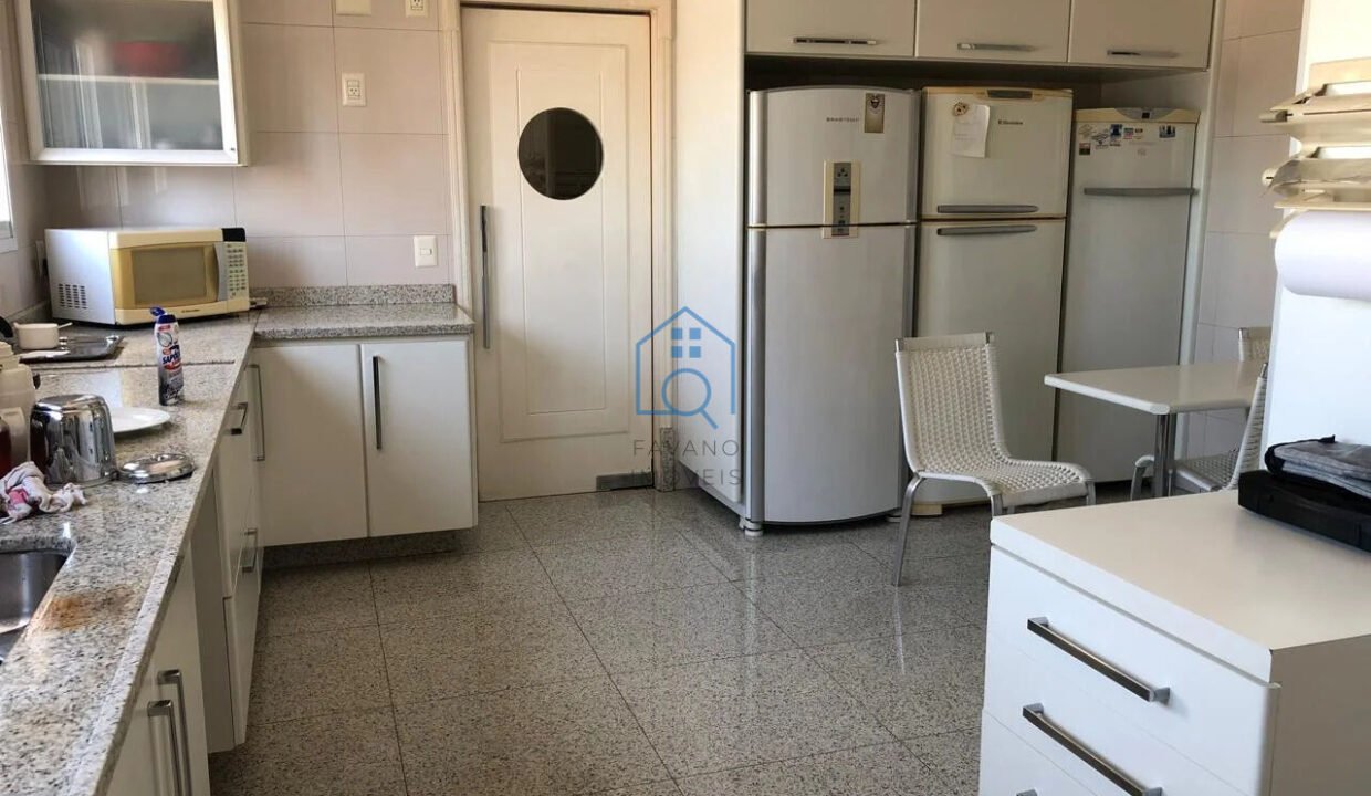 FI8821002-1