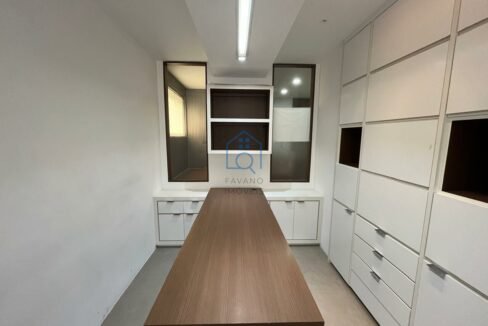 FI8856006