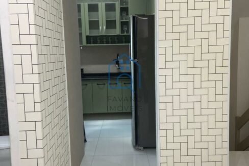 FI8872043