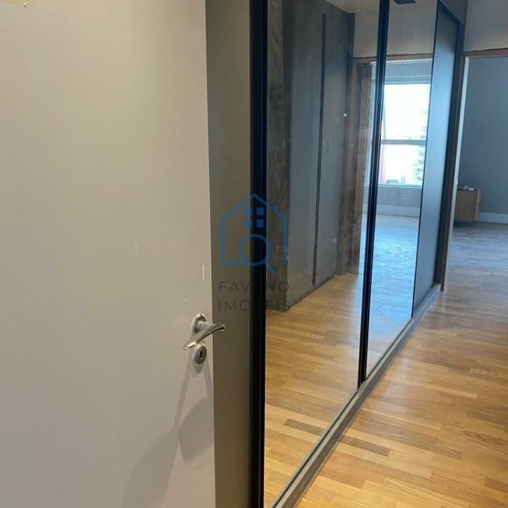 FI5771008