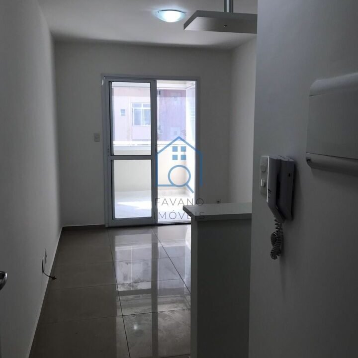 FI8892021