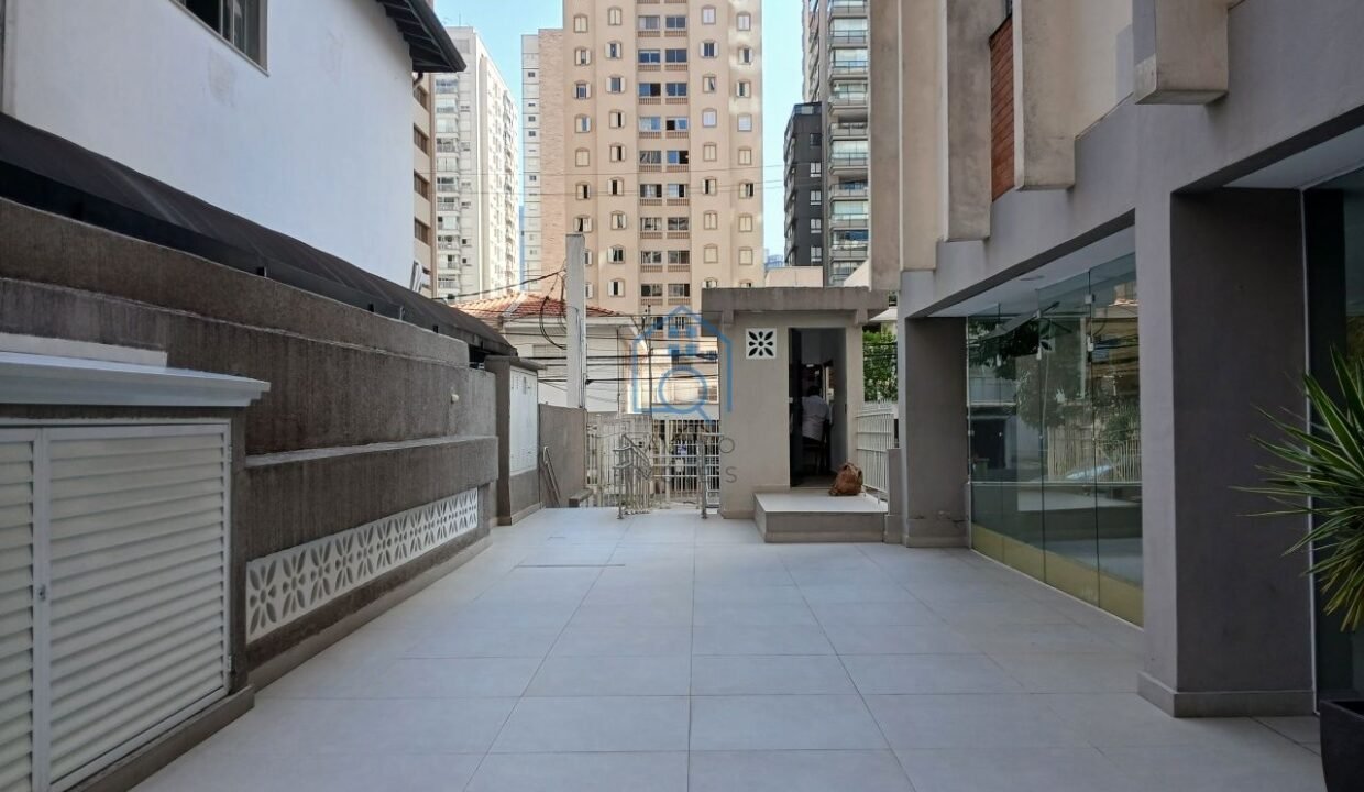 FI8909002