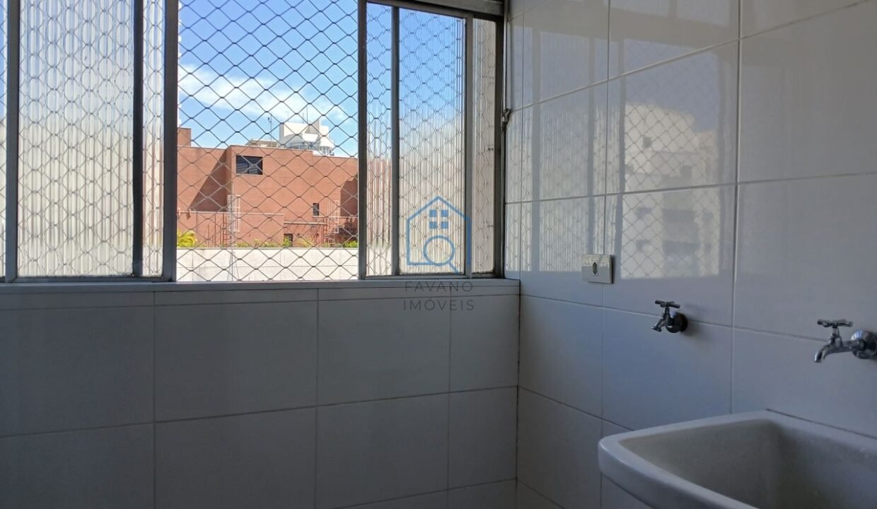 FI8909003