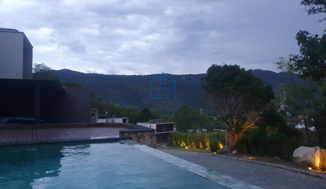 FI8924004