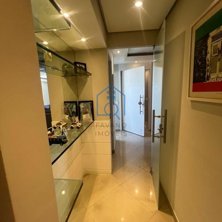 FI8951030