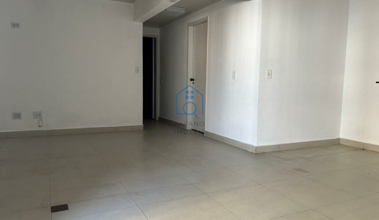 FI8957005