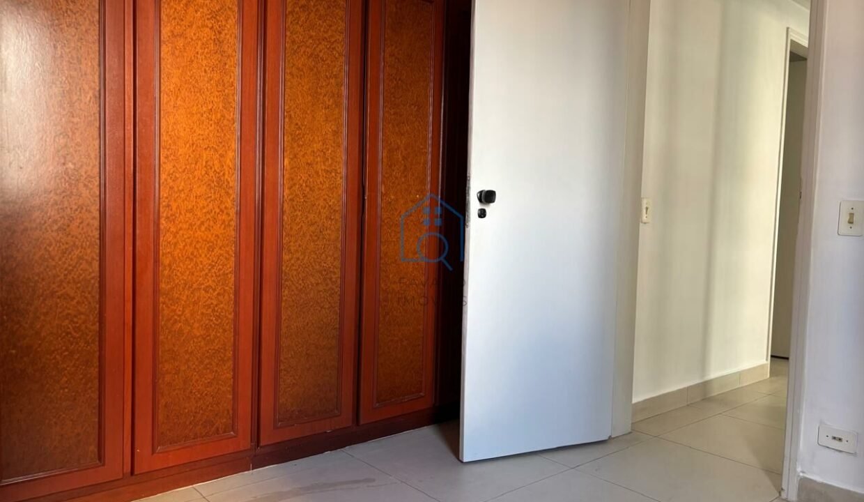 FI8957006