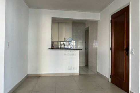 FI8957013