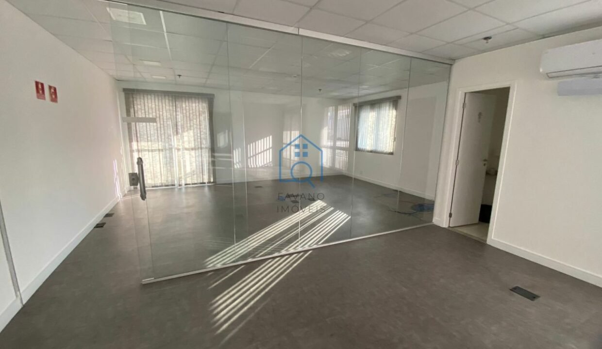 FI8372019