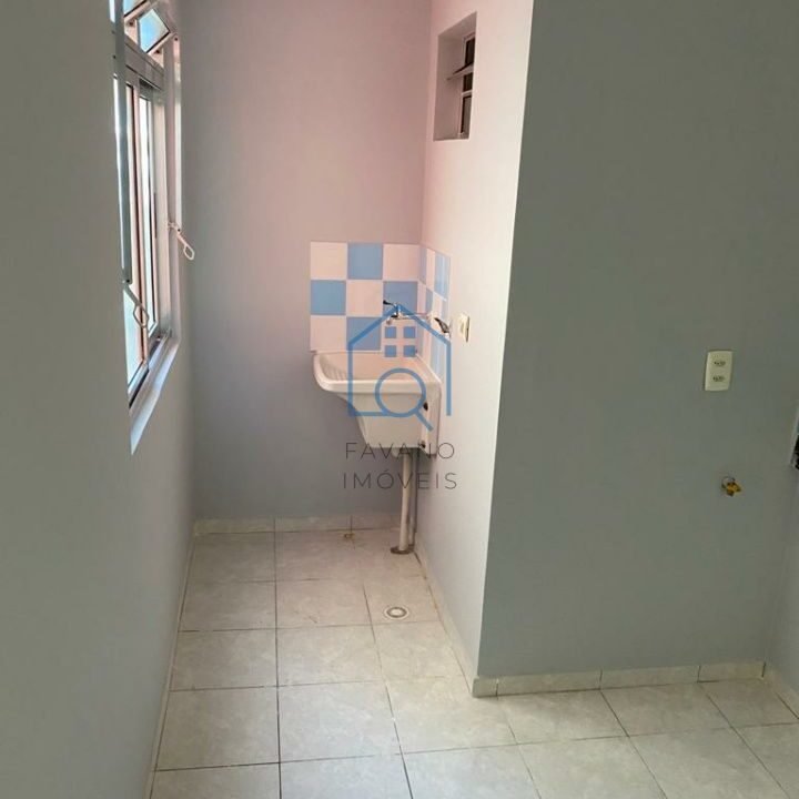 FI8194011