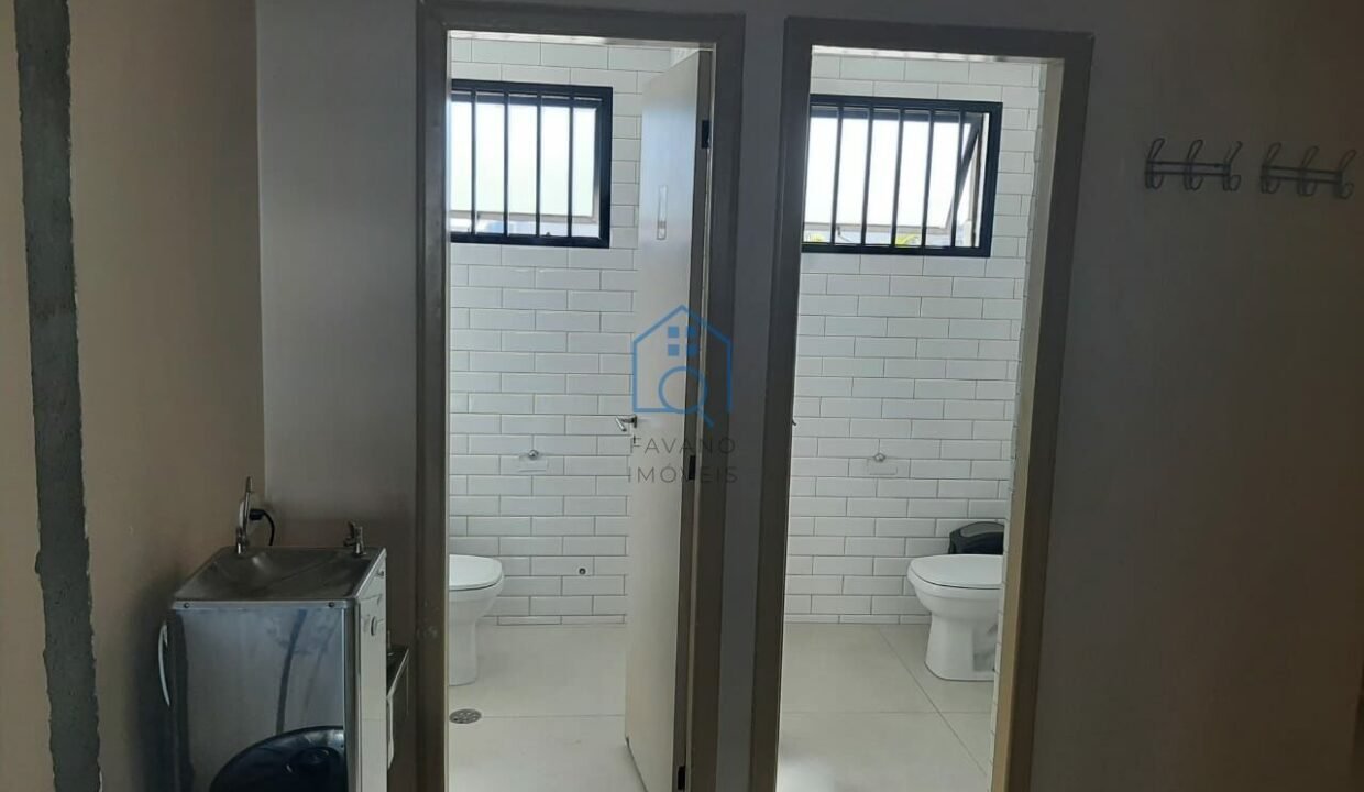 FI9236010